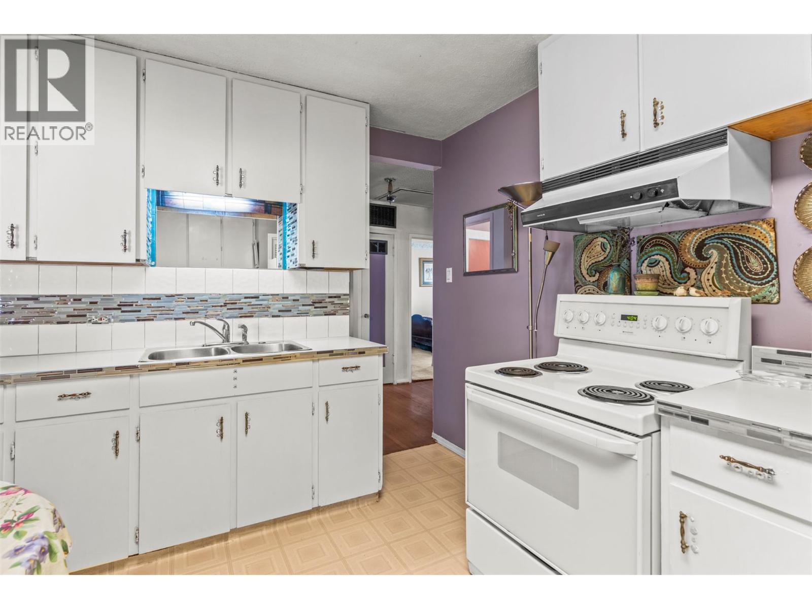 3405 18 Street, Vernon, British Columbia  V1T 4A8 - Photo 21 - 10364826