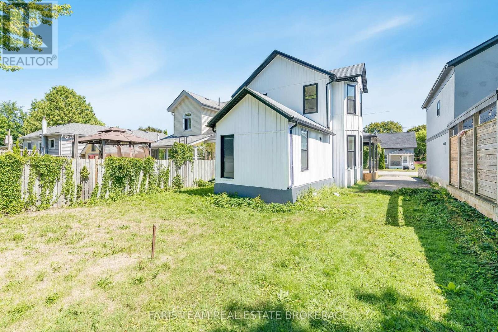 64 Birch Street, Collingwood, Ontario  L9Y 2V1 - Photo 28 - S12447859