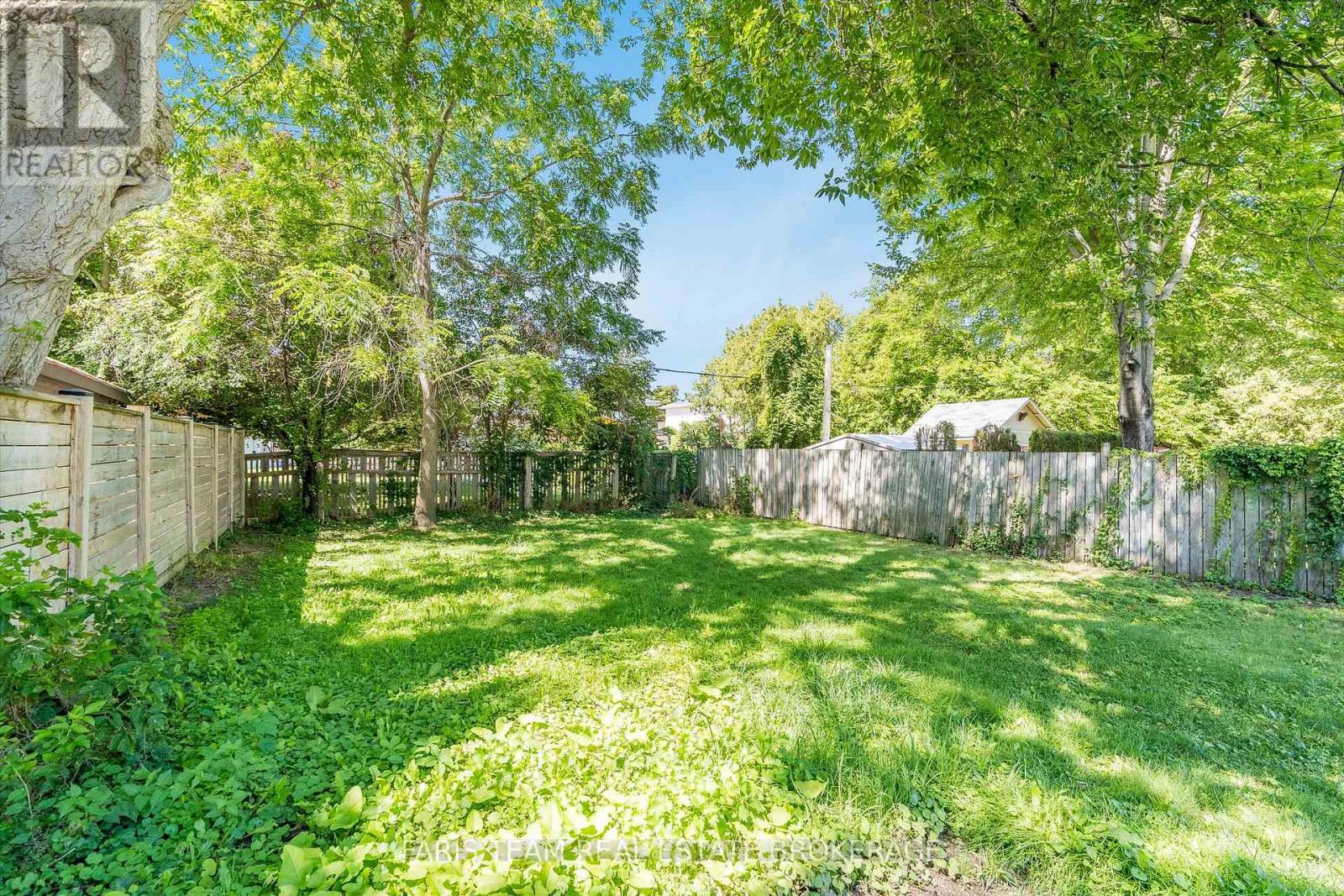 64 Birch Street, Collingwood, Ontario  L9Y 2V1 - Photo 33 - S12447859