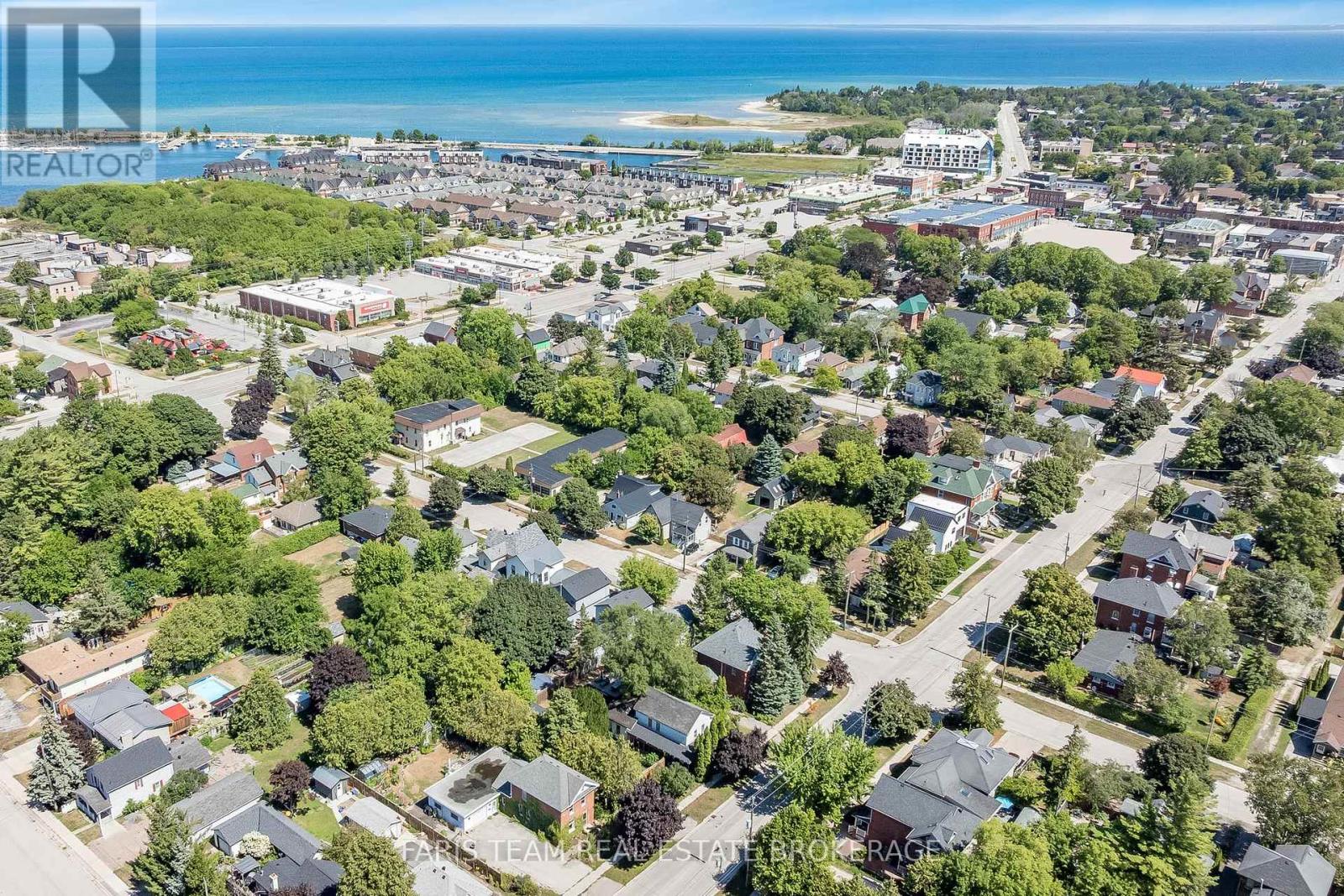 64 Birch Street, Collingwood, Ontario  L9Y 2V1 - Photo 39 - S12447859