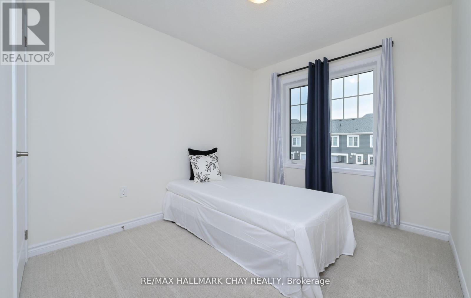 22 Abby Drive, Wasaga Beach, Ontario  L9Z 0K2 - Photo 15 - S12447871