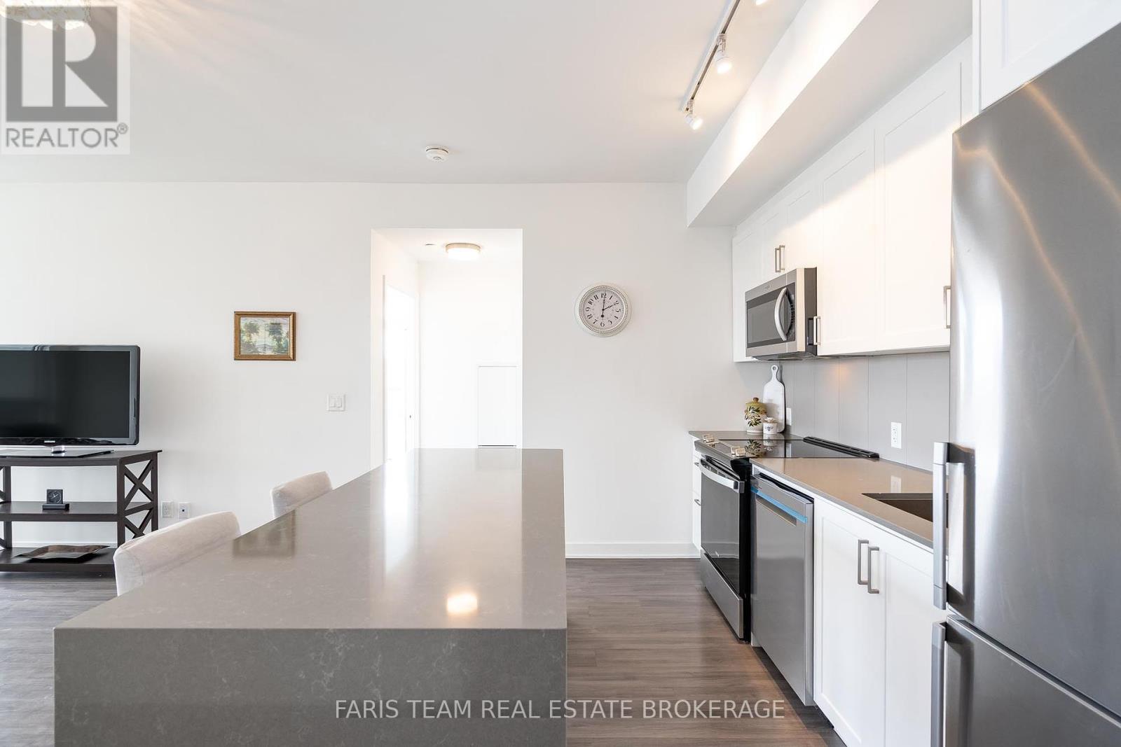 311 - 681 Yonge Street, Barrie (Painswick South), Ontario  L4N 4E8 - Photo 6 - S12447874