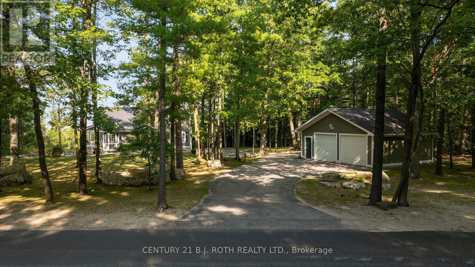 2710 Portage Trail, Springwater, Ontario  L9X 0J3 - Photo 4 - S12447878