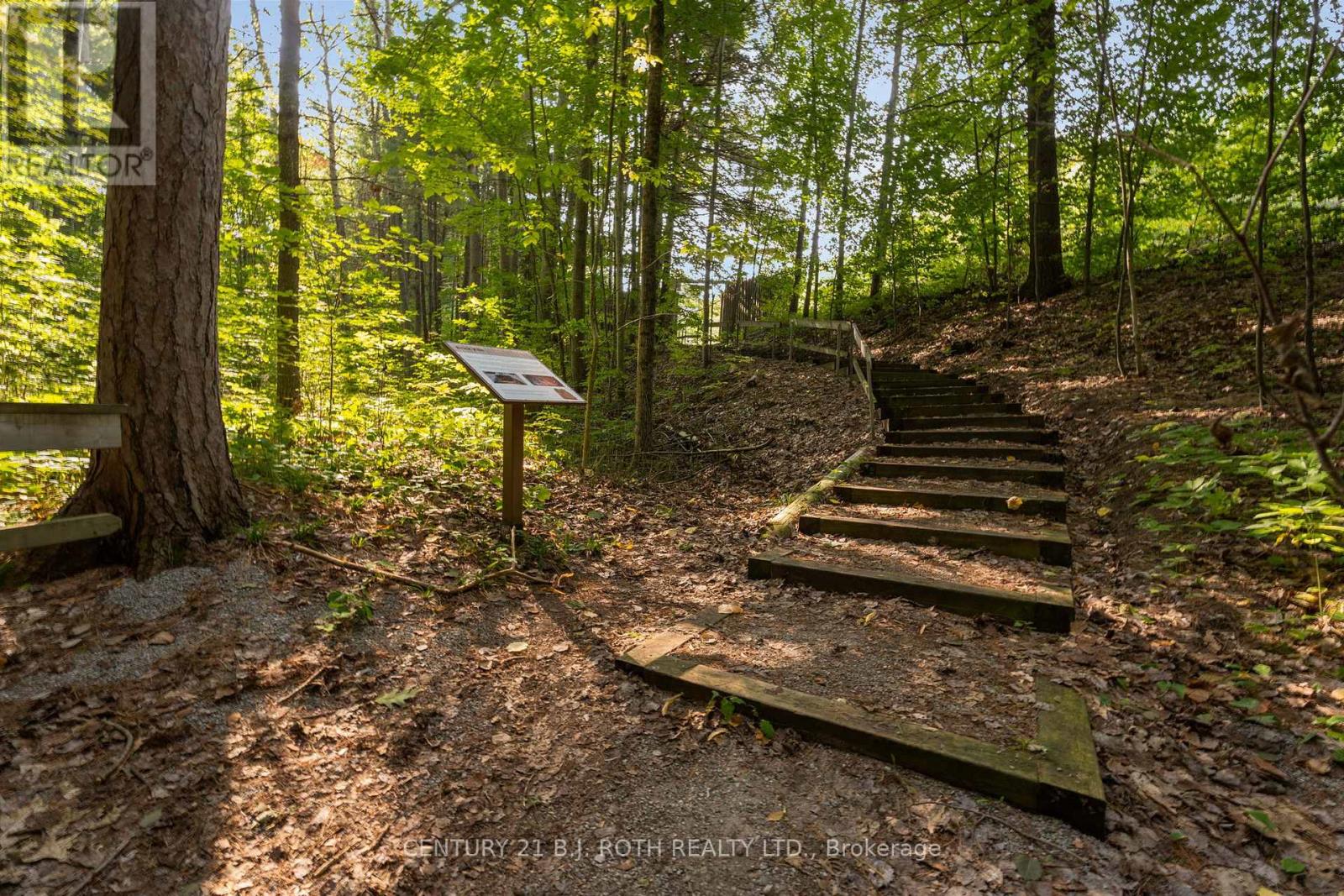 2710 Portage Trail, Springwater, Ontario  L9X 0J3 - Photo 45 - S12447878