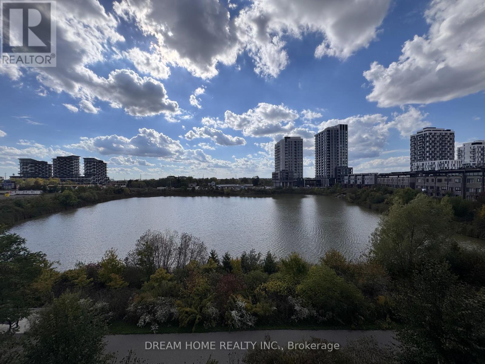 3048 CASCADE COMMON, Oakville, Ontario