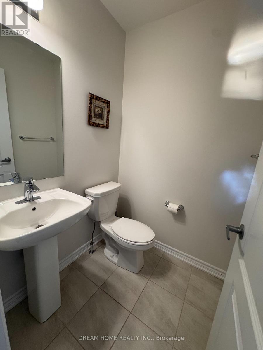 3048 Cascade Common, Oakville, Ontario  L6H 7E3 - Photo 27 - W12446750