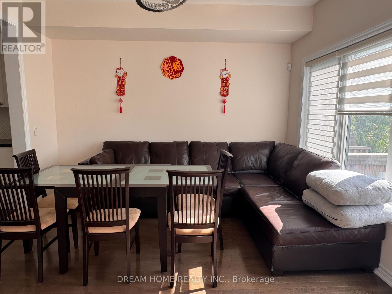 3048 Cascade Common, Oakville, Ontario  L6H 7E3 - Photo 7 - W12446750