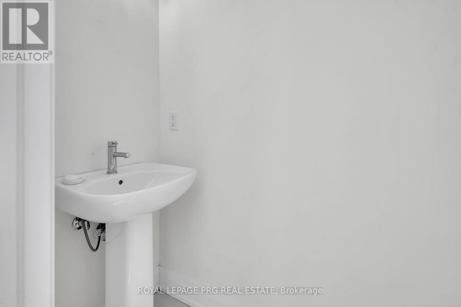 649 Tull Street, Strathroy-Caradoc, Ontario  N0L 1W0 - Photo 26 - X12447775