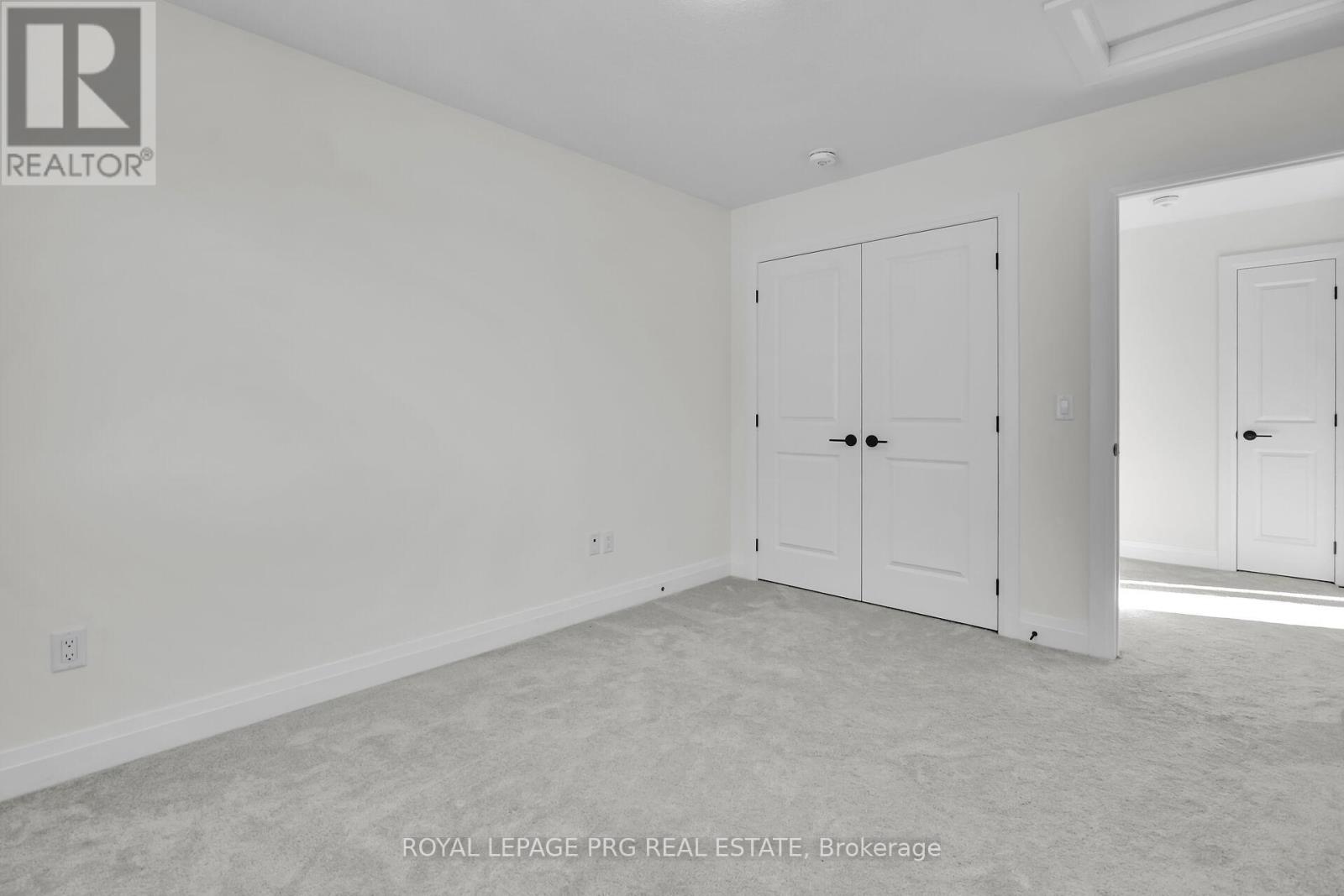 649 Tull Street, Strathroy-Caradoc, Ontario  N0L 1W0 - Photo 31 - X12447775