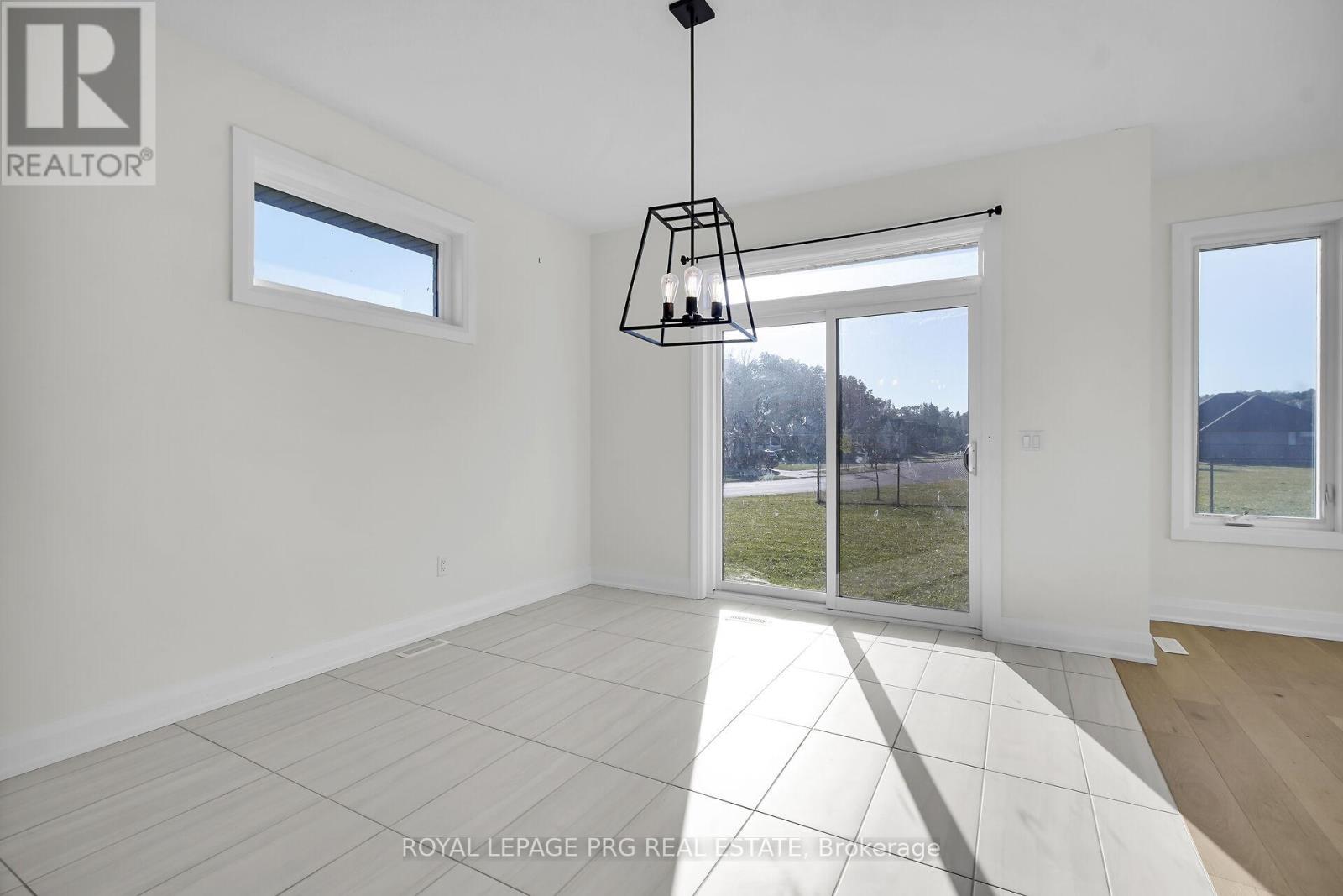 649 Tull Street, Strathroy-Caradoc, Ontario  N0L 1W0 - Photo 14 - X12447775