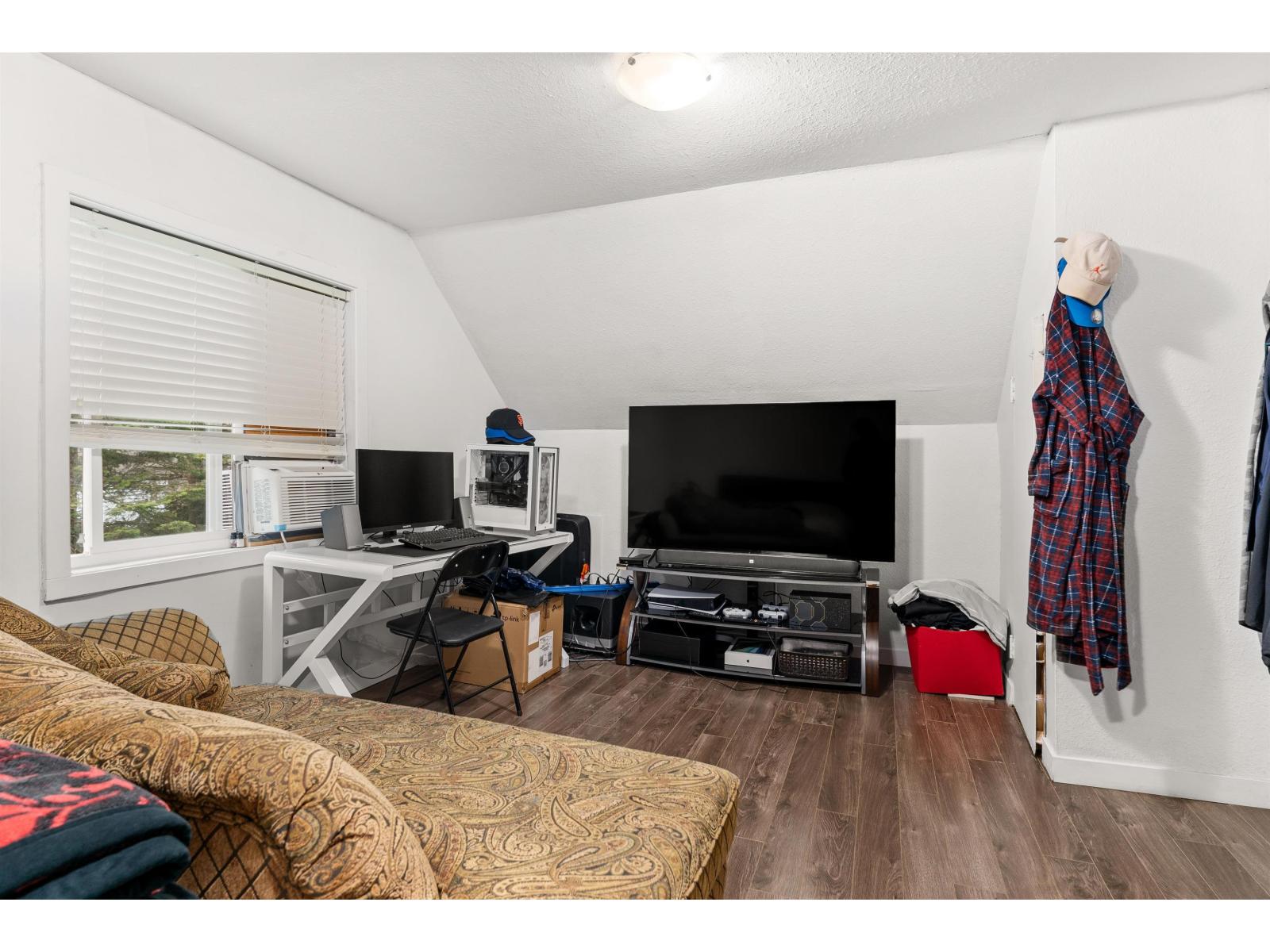 11186 Farms Road, Mission, British Columbia  V2V 4J1 - Photo 17 - R3012240
