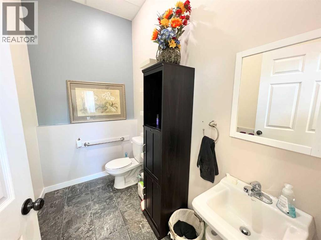 4803 50 Street, Athabasca, Alberta  T9S 1C8 - Photo 25 - A2259420
