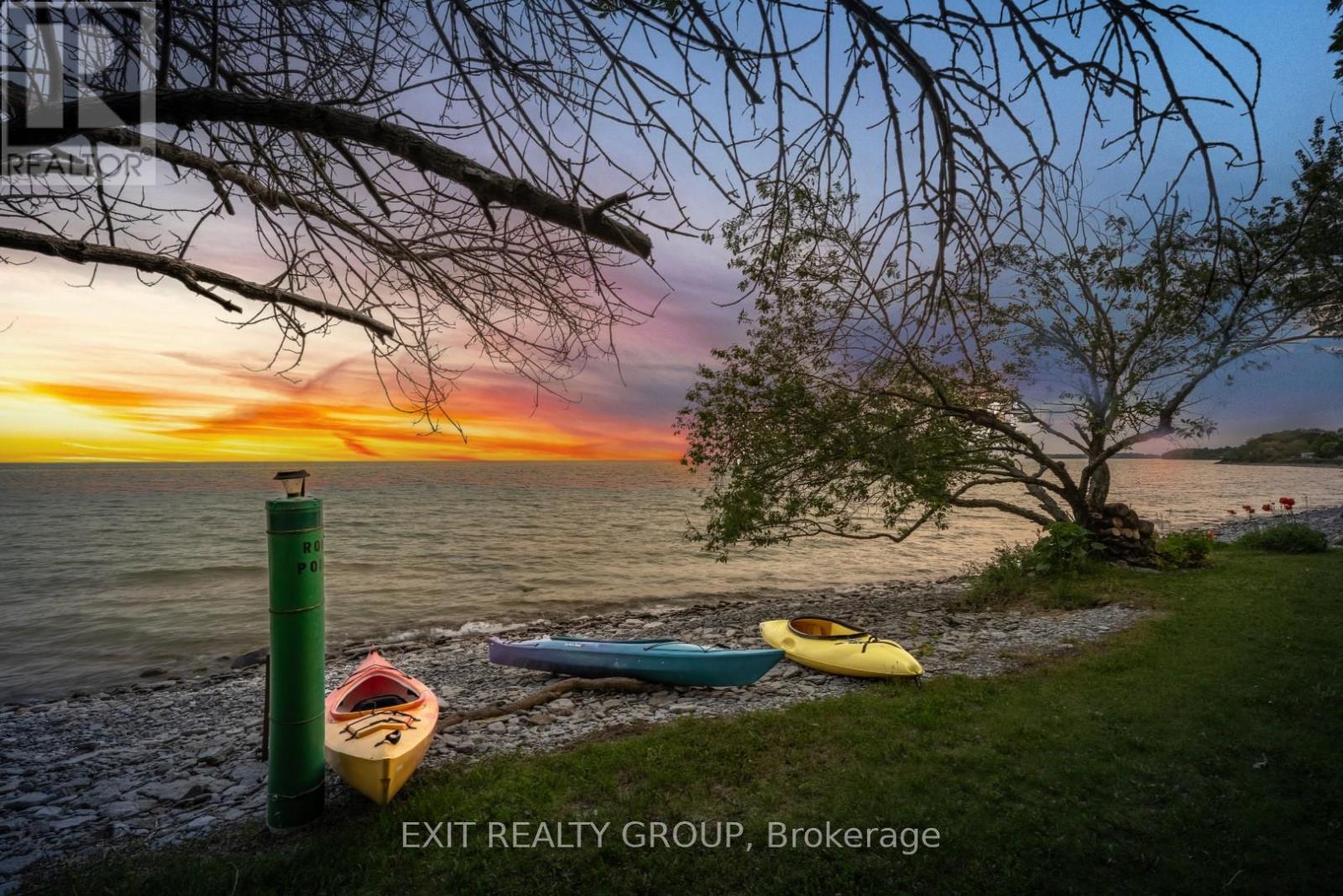 830 County Rd 20, Prince Edward County (Wellington), Ontario  K0K 3L0 - Photo 10 - X12447926
