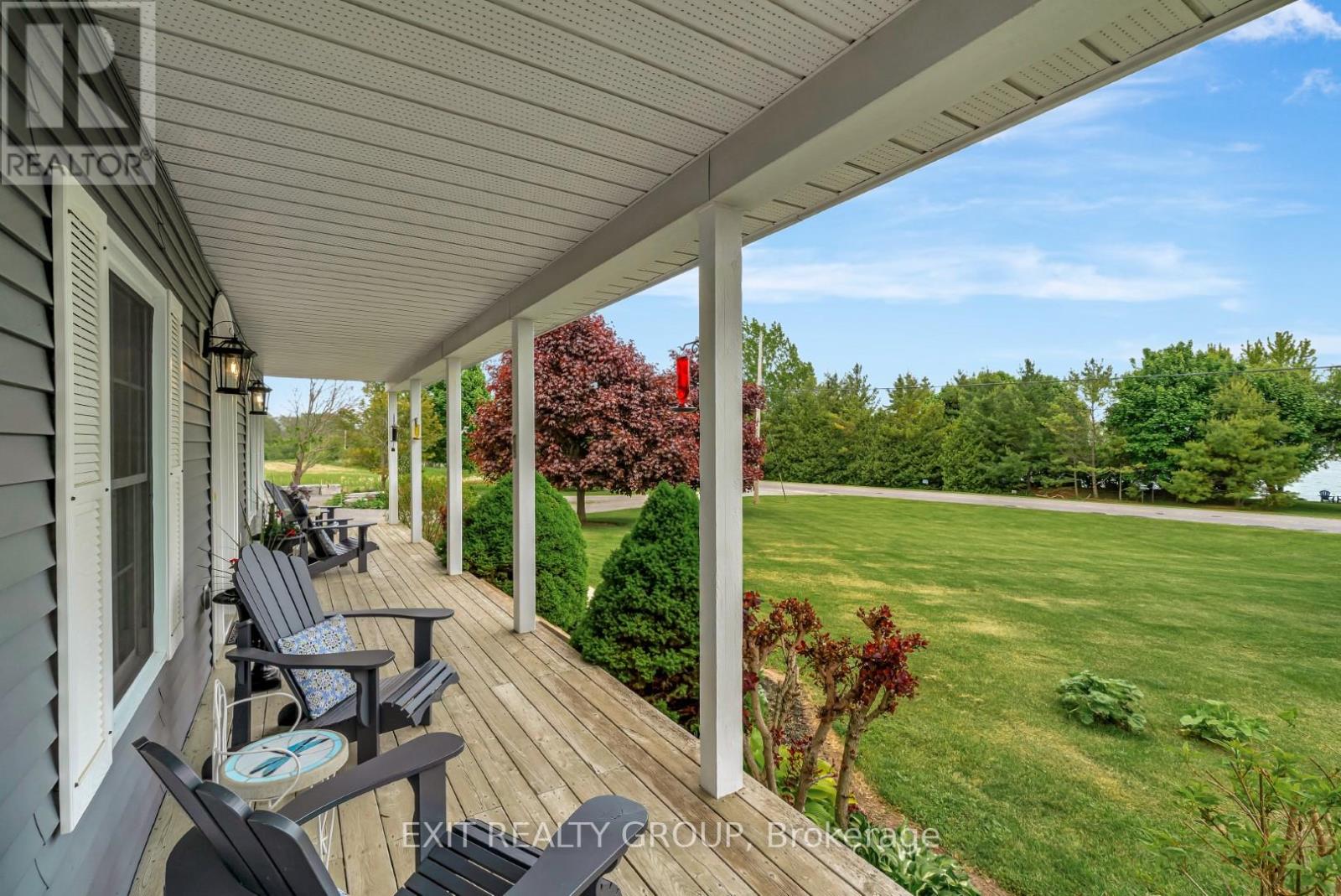 830 County Rd 20, Prince Edward County (Wellington), Ontario  K0K 3L0 - Photo 15 - X12447926