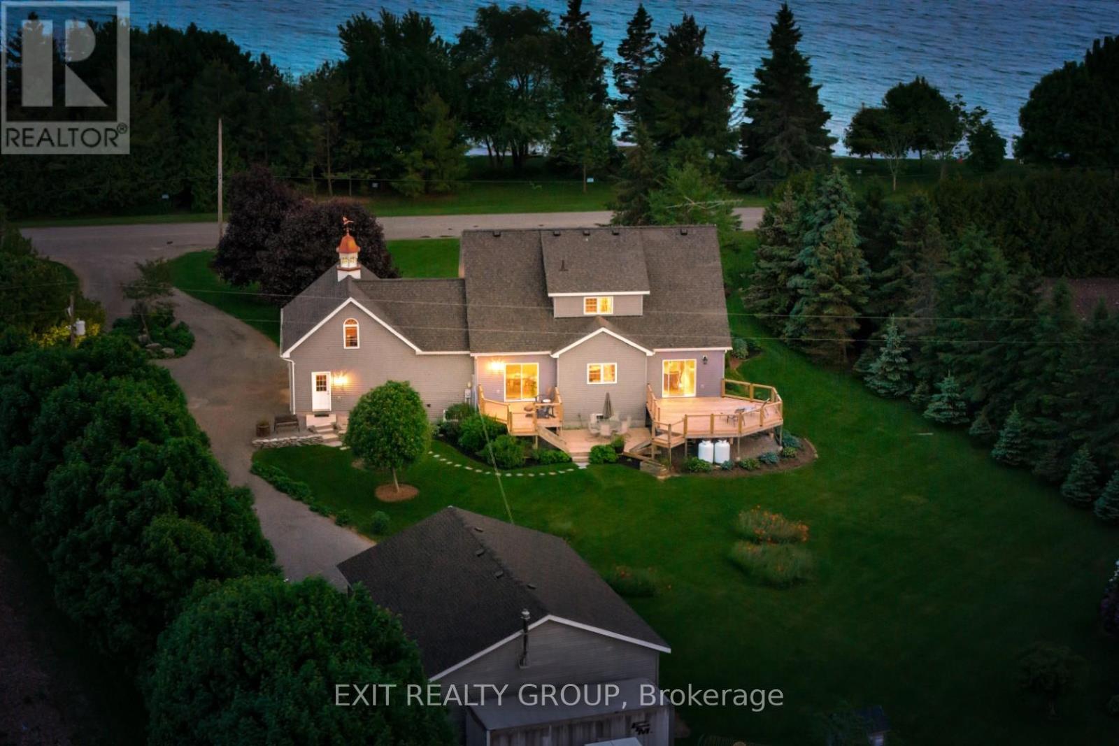 830 County Rd 20, Prince Edward County (Wellington), Ontario  K0K 3L0 - Photo 2 - X12447926