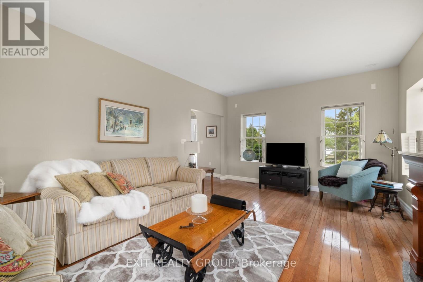 830 County Rd 20, Prince Edward County (Wellington), Ontario  K0K 3L0 - Photo 21 - X12447926
