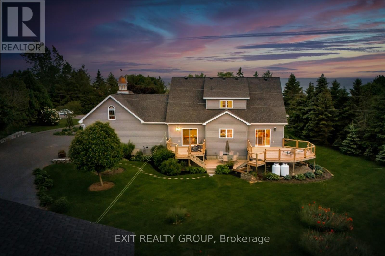 830 County Rd 20, Prince Edward County (Wellington), Ontario  K0K 3L0 - Photo 4 - X12447926