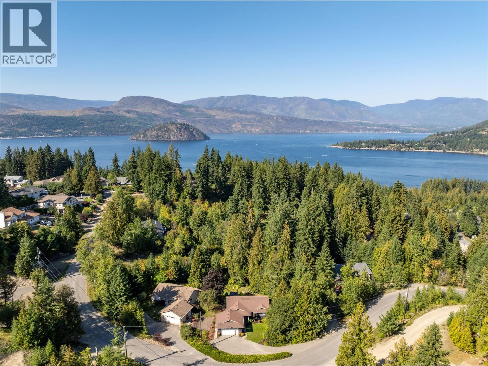 2289 Ta Lana Trail, Sorrento, British Columbia  V0E 2W2 - Photo 6 - 10364507