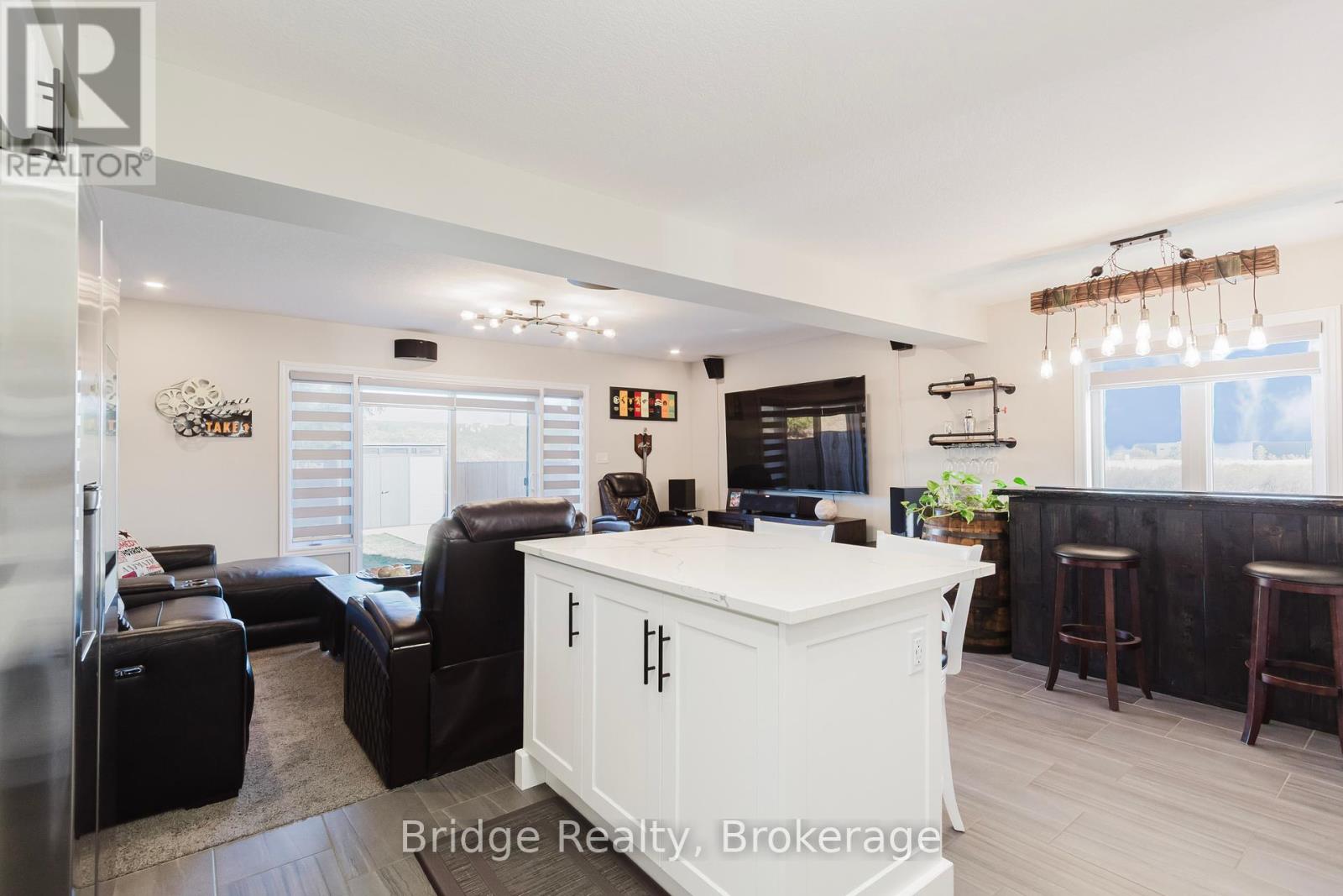 1637 Dunkirk Avenue, Woodstock, Ontario  N4T 0L7 - Photo 15 - X12447110