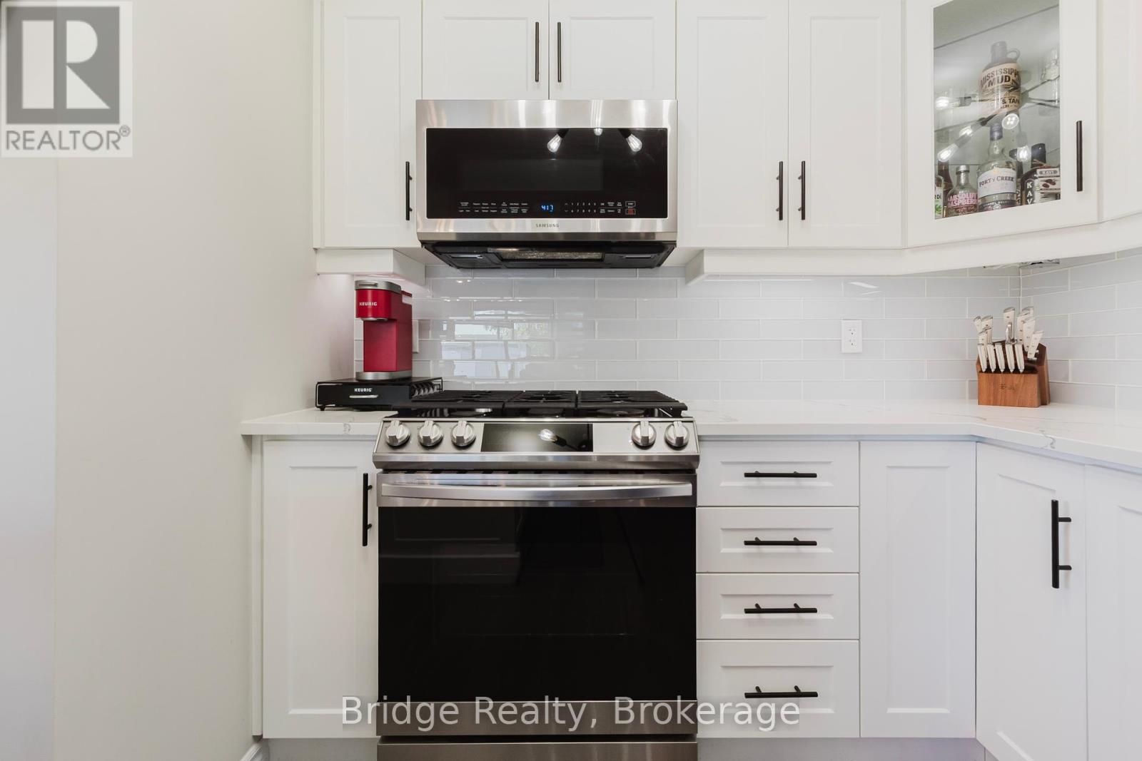 1637 Dunkirk Avenue, Woodstock, Ontario  N4T 0L7 - Photo 11 - X12447110