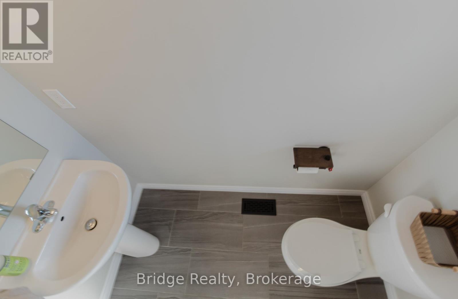 1637 Dunkirk Avenue, Woodstock, Ontario  N4T 0L7 - Photo 22 - X12447110