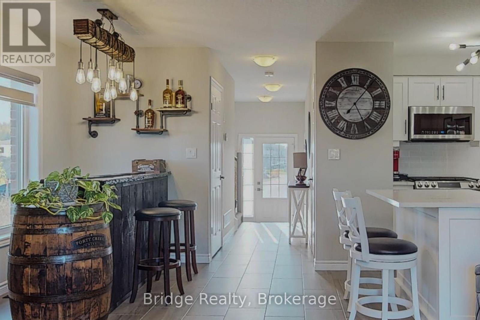 1637 Dunkirk Avenue, Woodstock, Ontario  N4T 0L7 - Photo 7 - X12447110