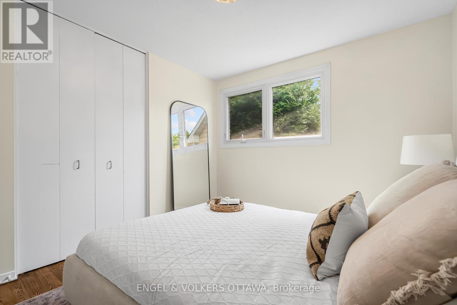 16 Benson Street, Ottawa, Ontario  K2E 5J5 - Photo 26 - X12447912