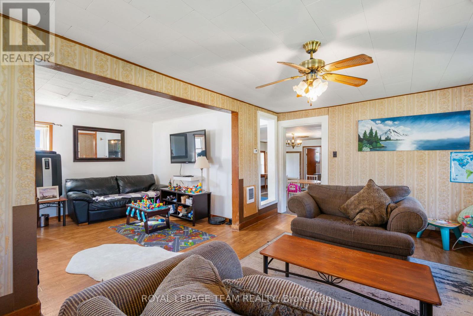3910 County 7 Road, South Dundas, Ontario  K0C 1H0 - Photo 12 - X12447920