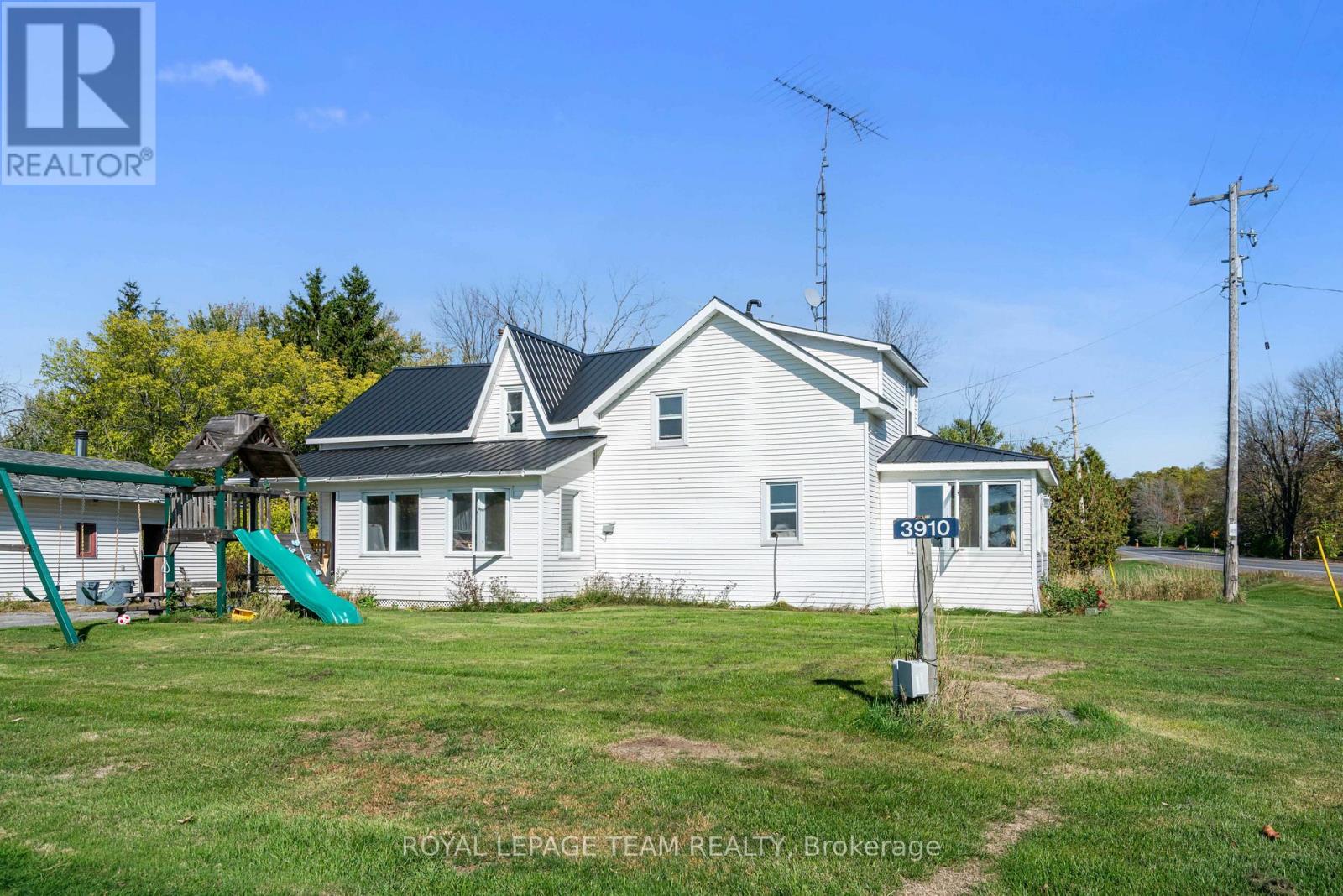 3910 County 7 Road, South Dundas, Ontario  K0C 1H0 - Photo 3 - X12447920