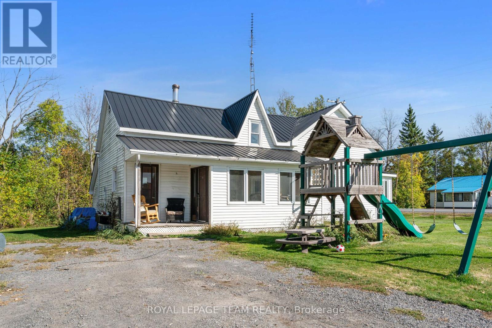 3910 County 7 Road, South Dundas, Ontario  K0C 1H0 - Photo 4 - X12447920