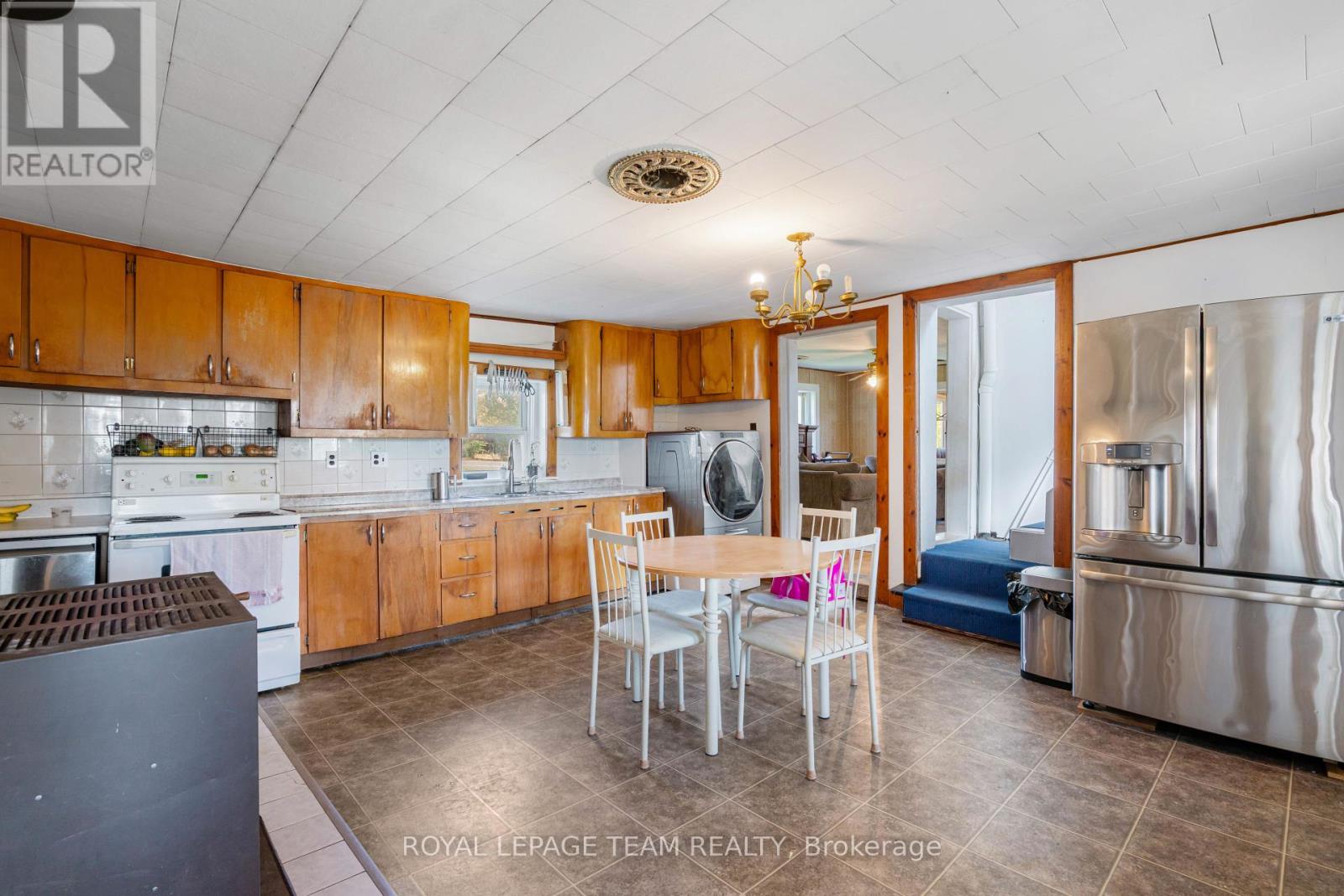3910 County 7 Road, South Dundas, Ontario  K0C 1H0 - Photo 8 - X12447920