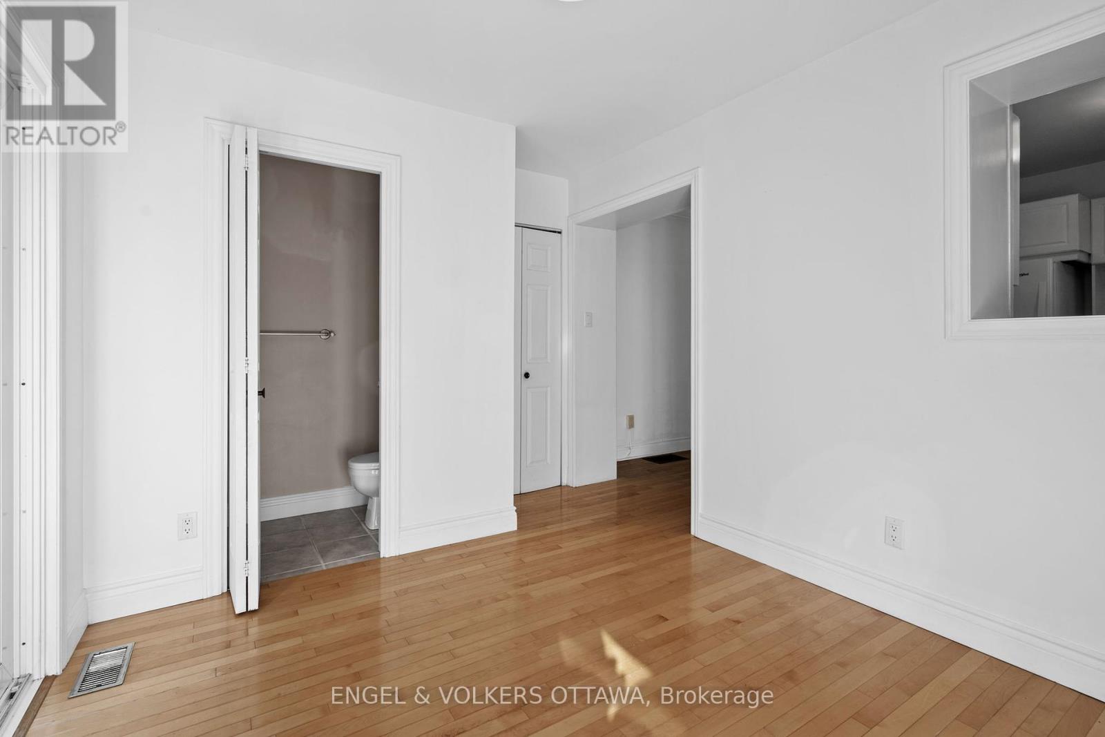 329 Hamilton Avenue S, Ottawa, Ontario  K1Y 1C4 - Photo 13 - X12447962