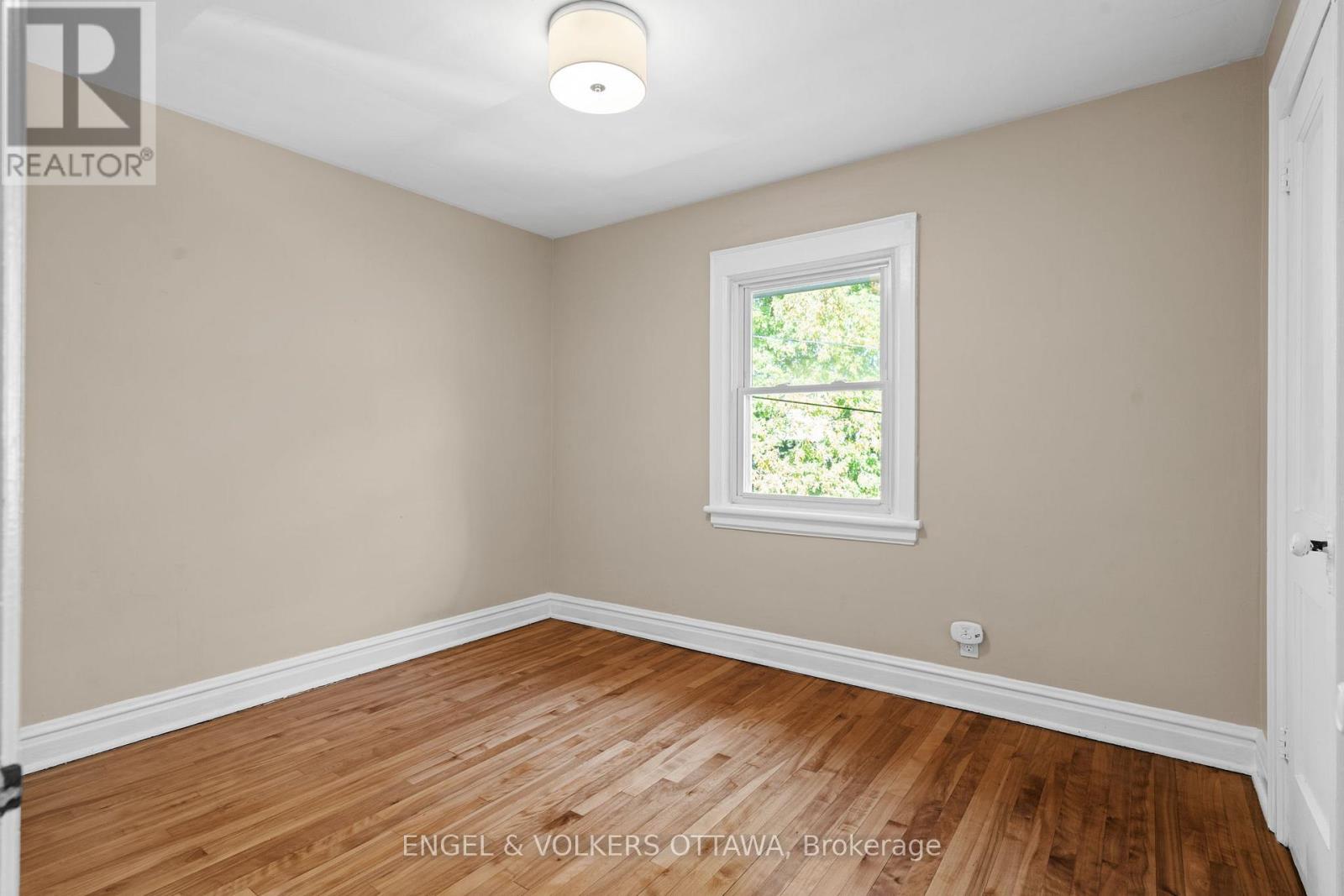 329 Hamilton Avenue S, Ottawa, Ontario  K1Y 1C4 - Photo 17 - X12447962