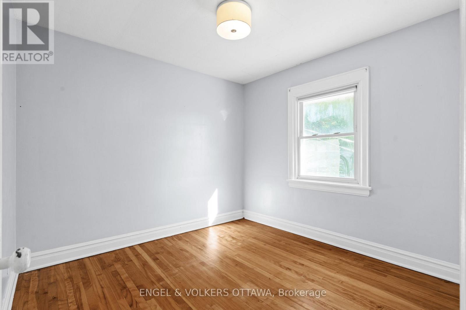 329 Hamilton Avenue S, Ottawa, Ontario  K1Y 1C4 - Photo 18 - X12447962
