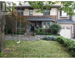 136 HUMBERCREST BOULEVARD, Toronto, Ontario
