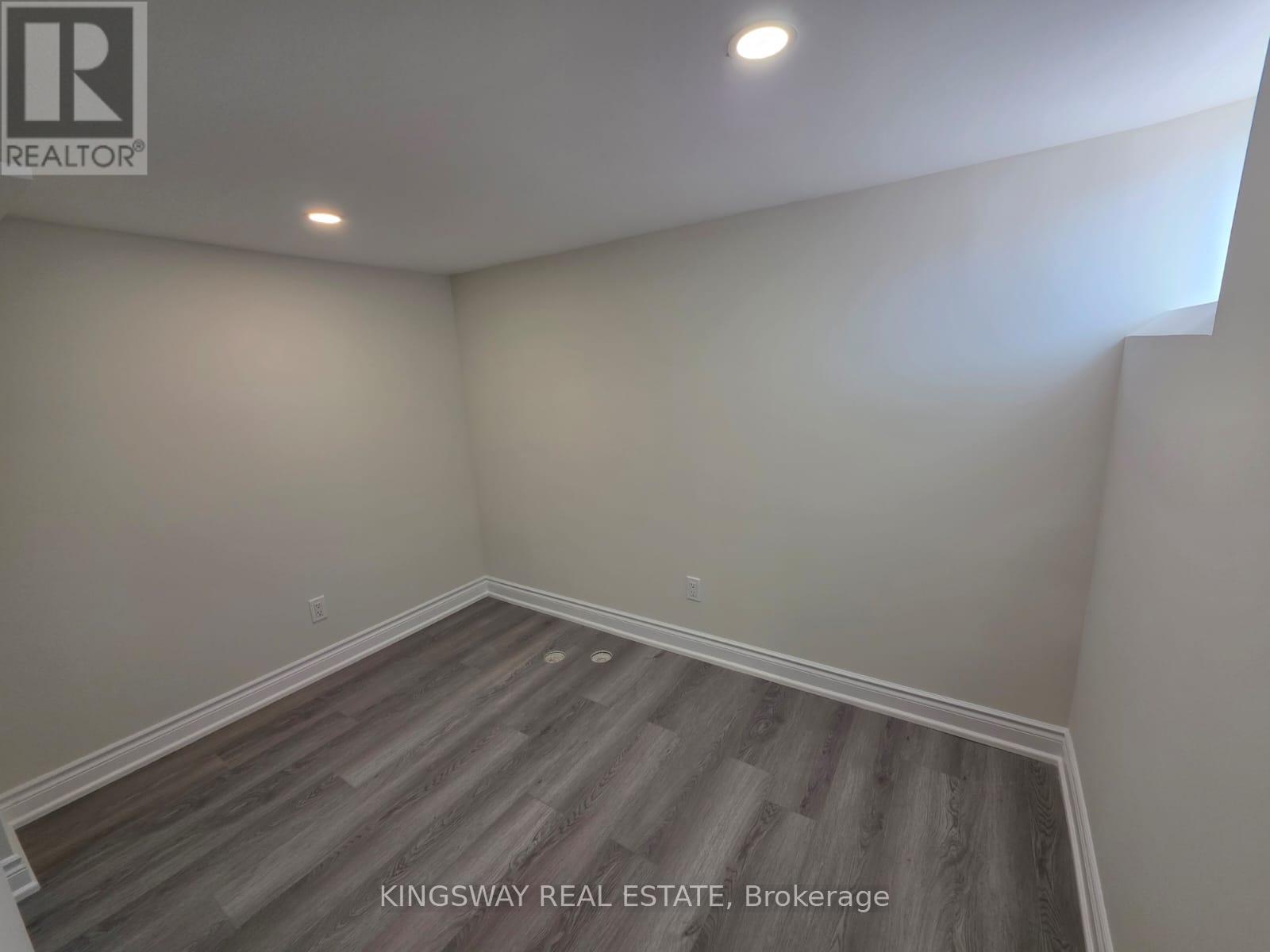 16 Rainy Dale Road, Brampton, Ontario  L6V 4R7 - Photo 11 - W12447811