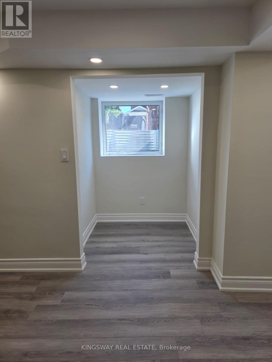 16 Rainy Dale Road, Brampton, Ontario  L6V 4R7 - Photo 3 - W12447811
