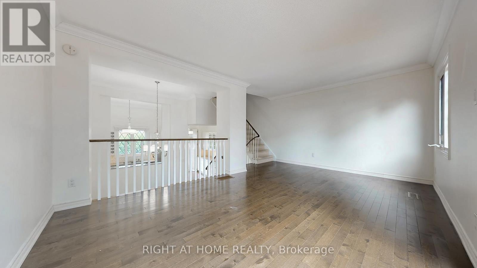 61 - 3360 Council Ring Road, Mississauga (Erin Mills), Ontario  L5L 2E4 - Photo 10 - W12447827