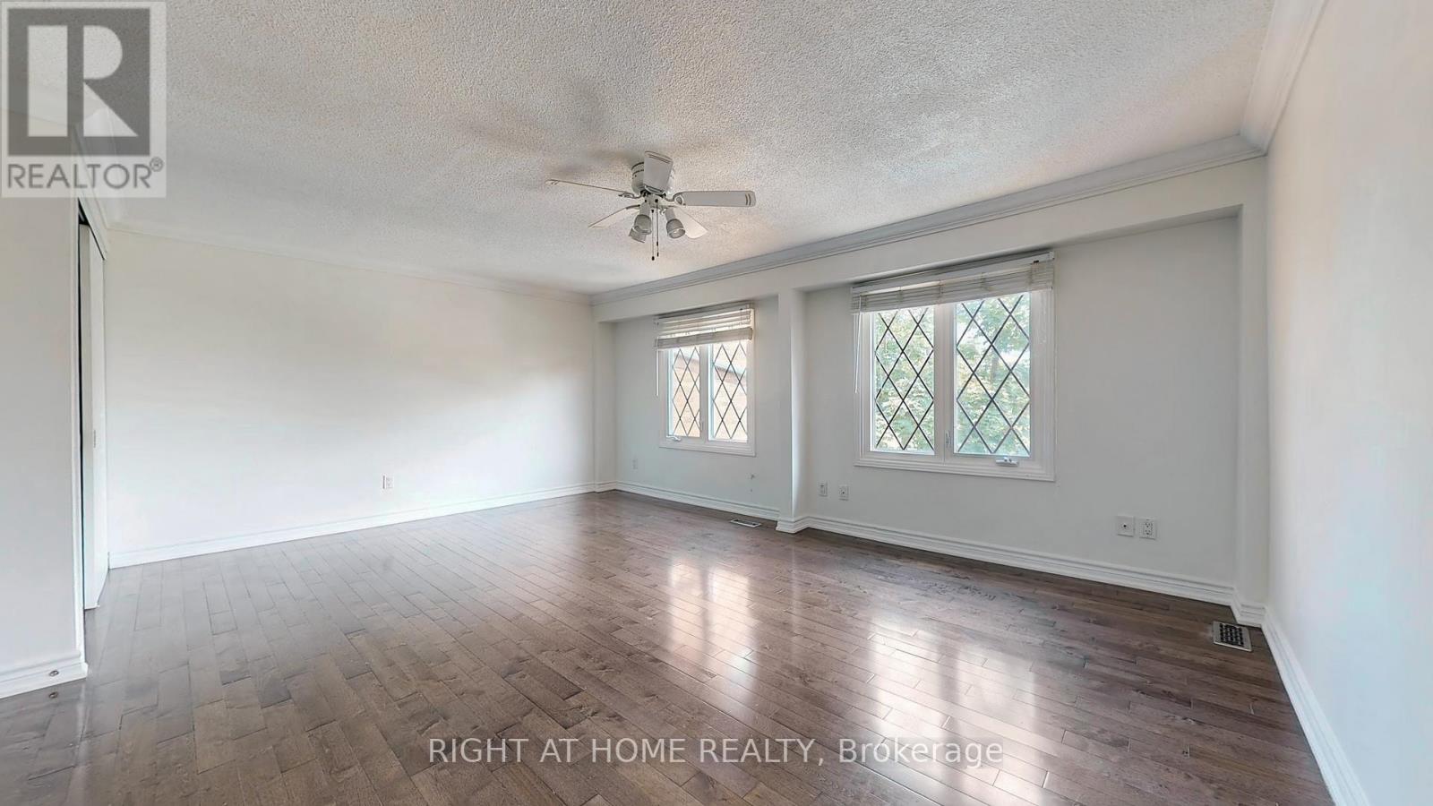 61 - 3360 Council Ring Road, Mississauga (Erin Mills), Ontario  L5L 2E4 - Photo 28 - W12447827