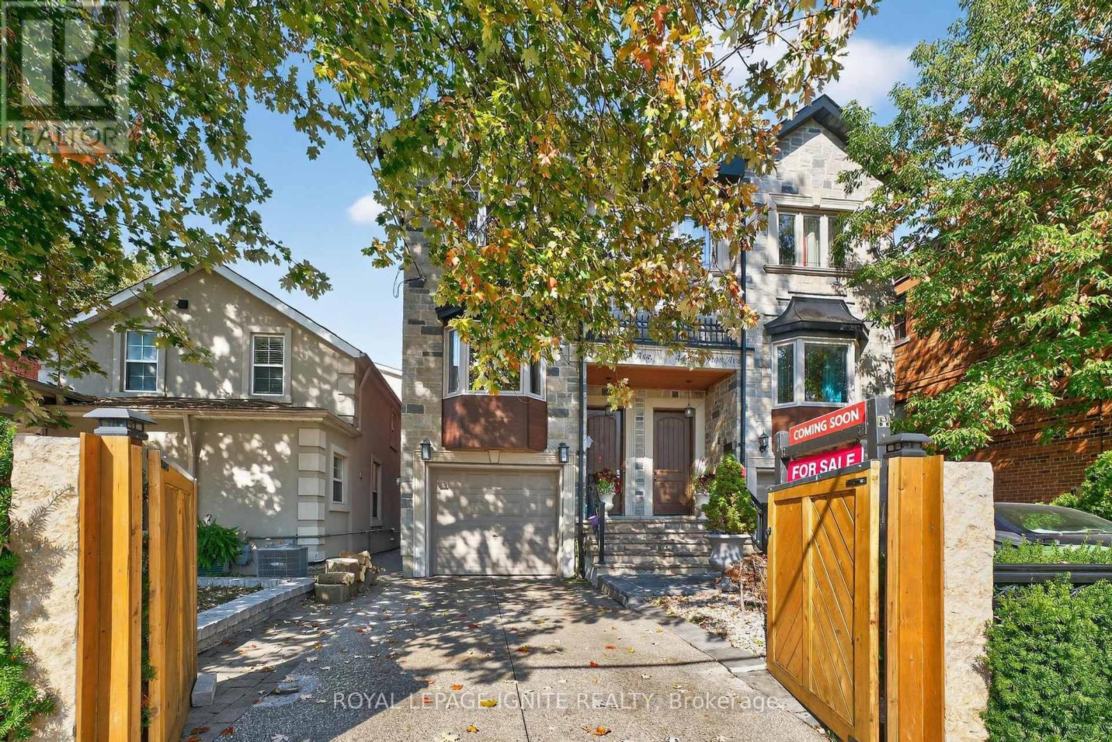 46 Lambton Avenue, Toronto, Ontario  M6N 2S1 - Photo 2 - W12447860