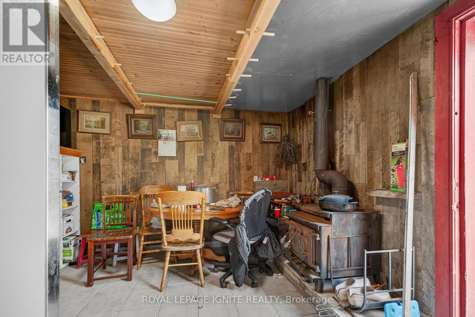 46 Lambton Avenue, Toronto, Ontario  M6N 2S1 - Photo 39 - W12447860