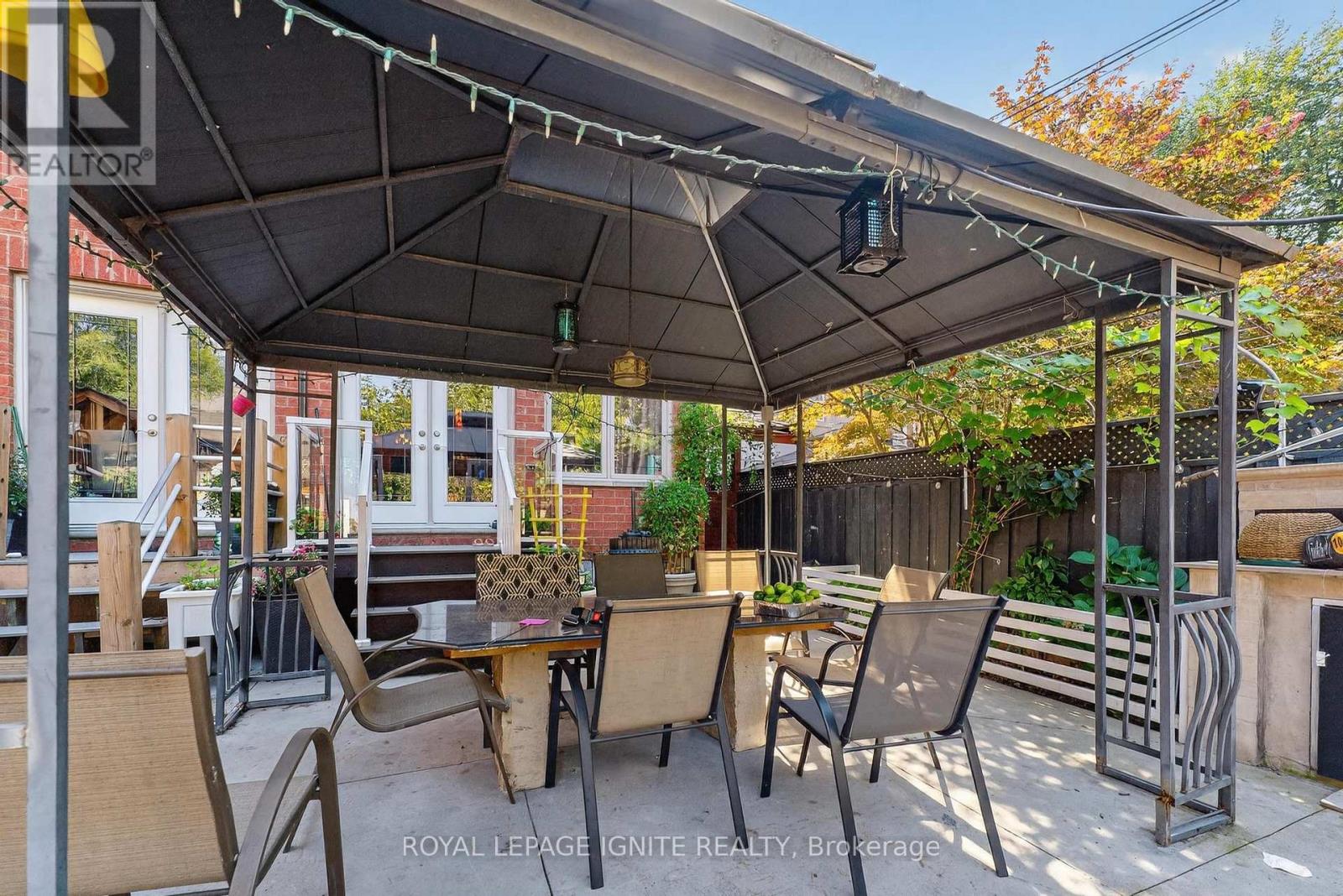 46 Lambton Avenue, Toronto, Ontario  M6N 2S1 - Photo 45 - W12447860