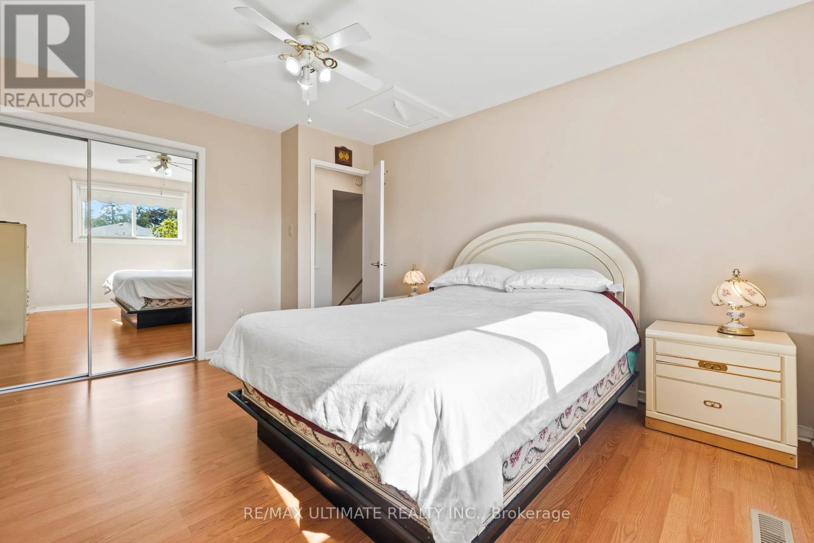 33 Forsythia Road, Brampton (Southgate), Ontario  L6T 2G2 - Photo 18 - W12447868
