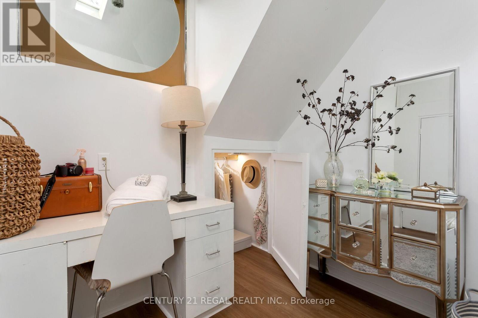 723 Durie Street, Toronto, Ontario  M6S 3H4 - Photo 20 - W12447909