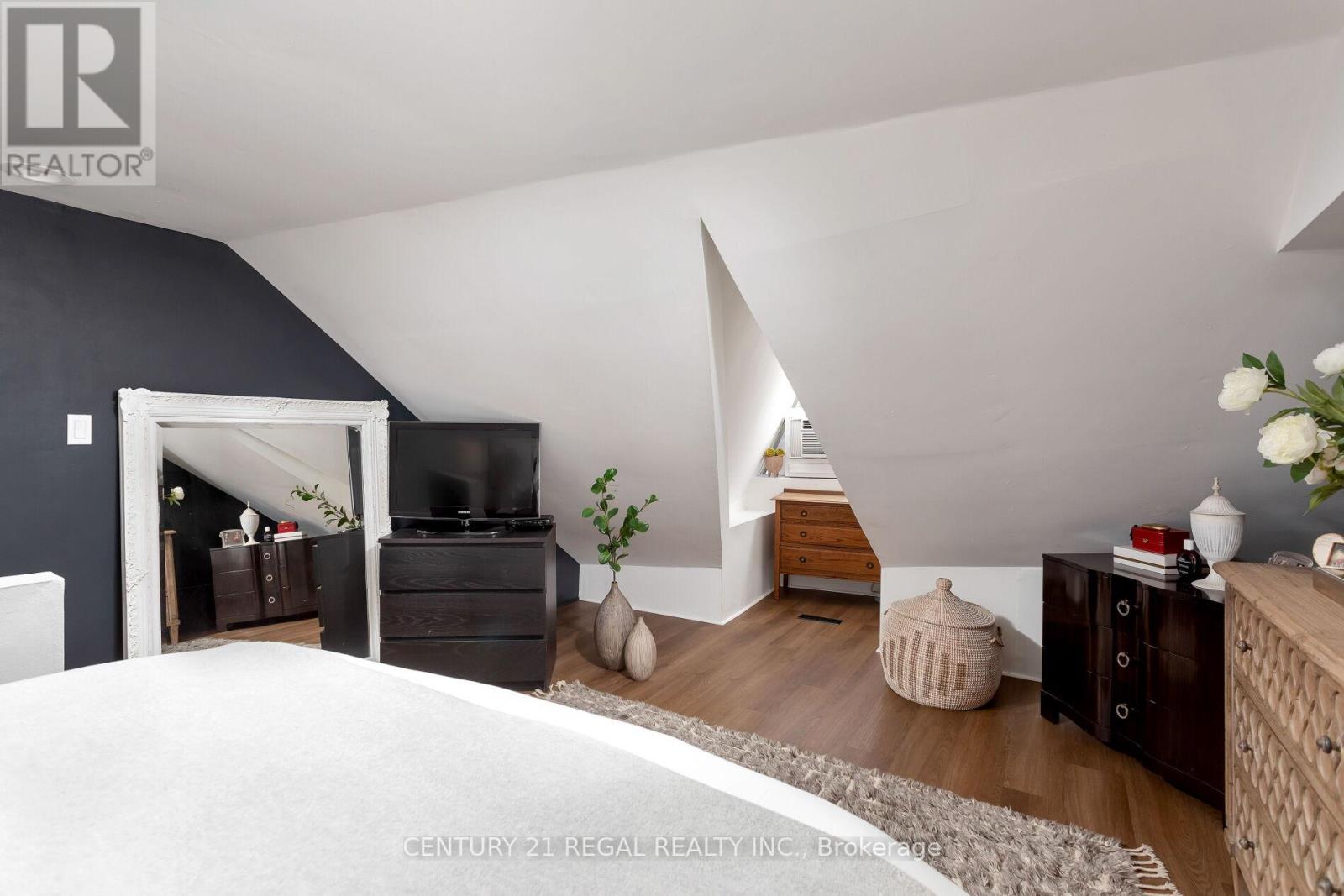 723 Durie Street, Toronto, Ontario  M6S 3H4 - Photo 23 - W12447909