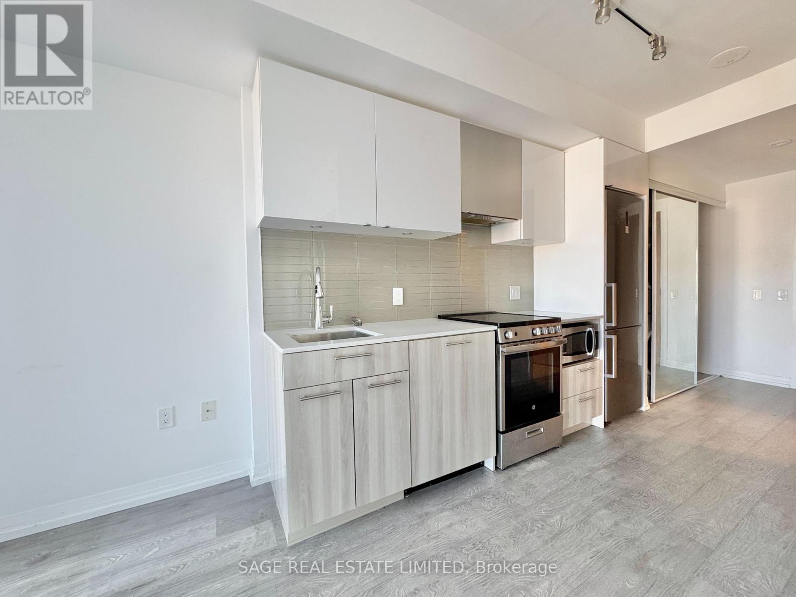 1602 - 251 Jarvis Street, Toronto, Ontario  M5B 0C3 - Photo 5 - C12401190