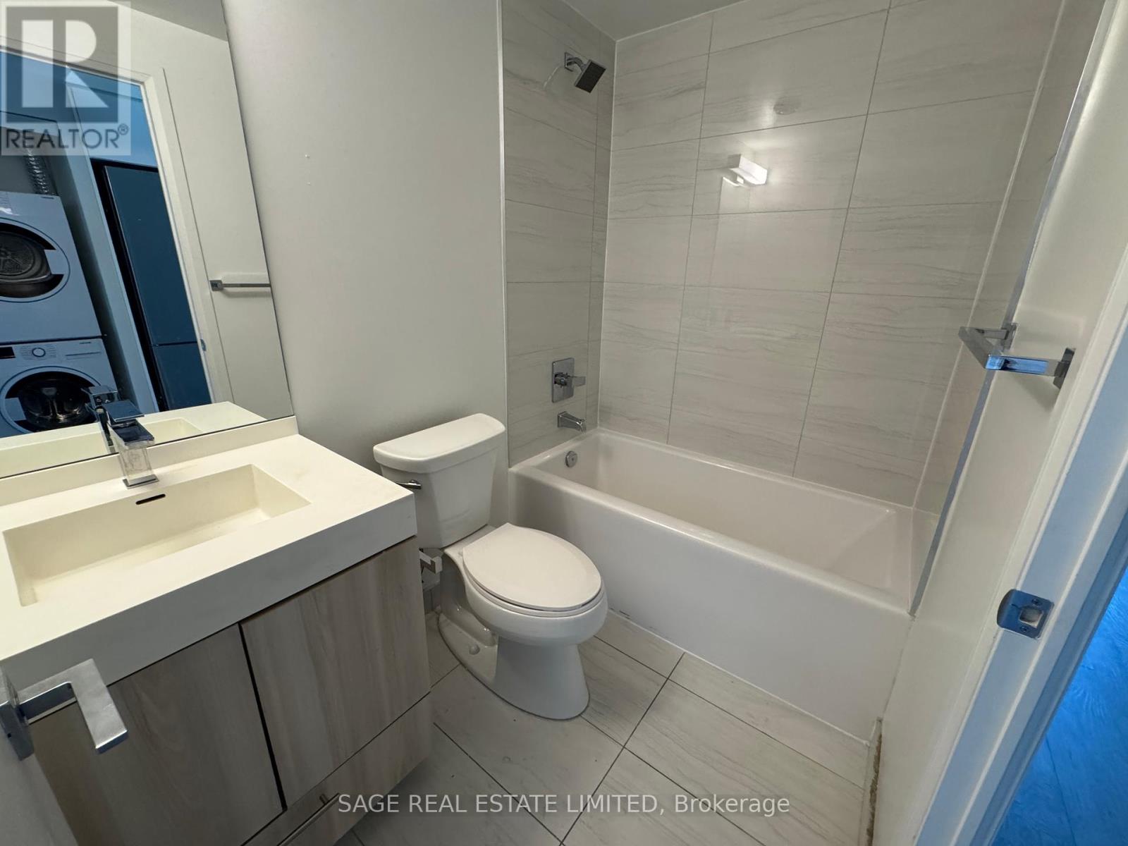 1602 - 251 Jarvis Street, Toronto, Ontario  M5B 0C3 - Photo 7 - C12401190