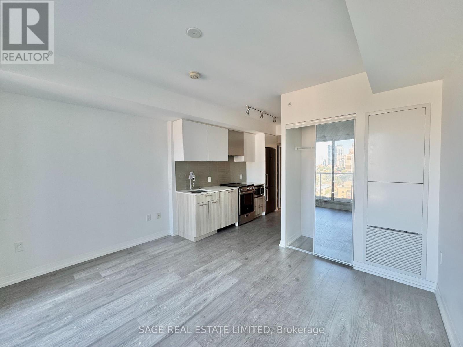 1602 - 251 JARVIS STREET, Toronto, Ontario