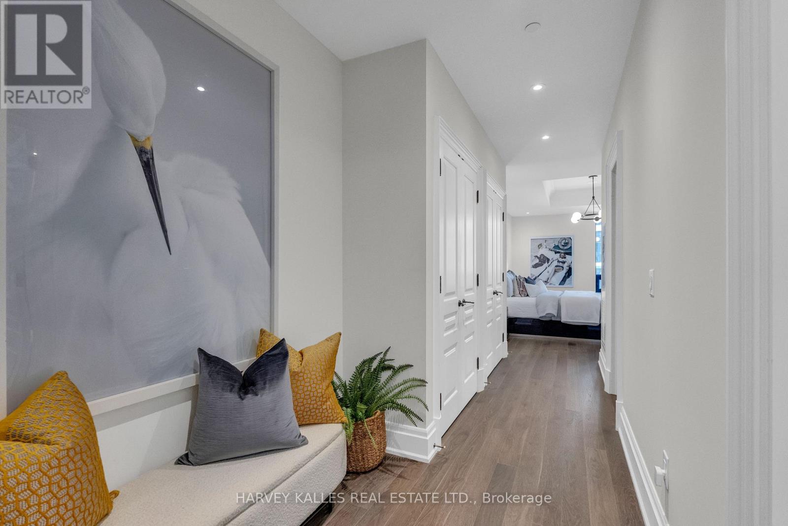 305 - 1 Forest Hill Road, Toronto, Ontario  M4V 1R1 - Photo 28 - C12446432