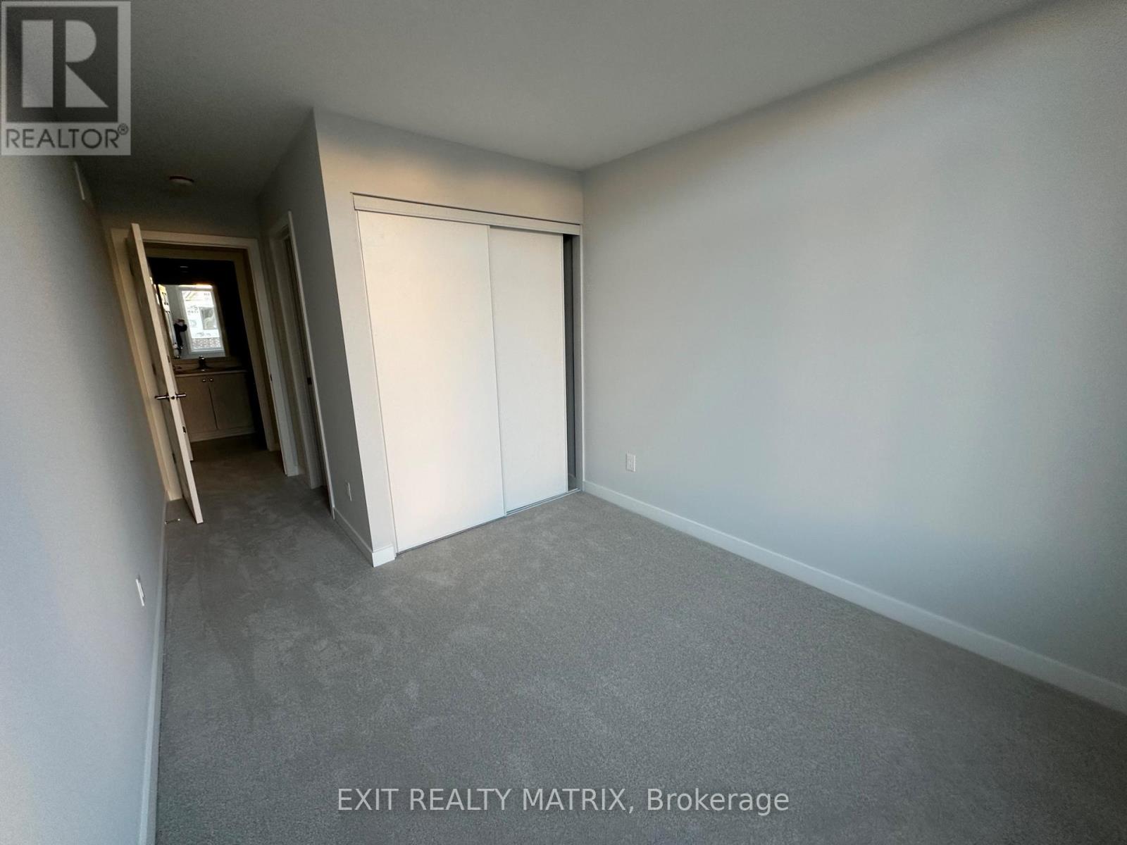 531 Woven Private, Ottawa, Ontario  K2S 3B2 - Photo 23 - X12362104